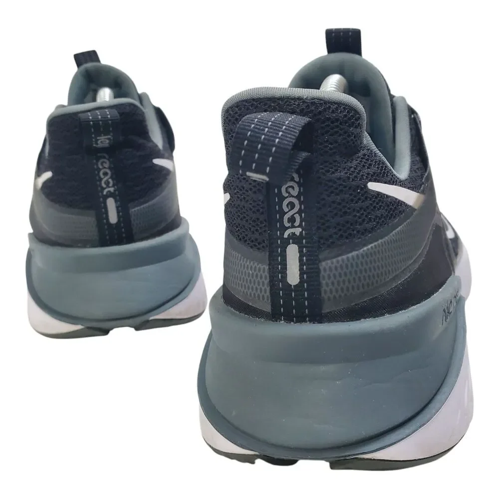 Nike shoes legend